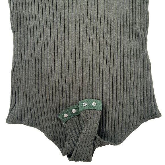 Altar'd State Women's Classy Granola Girl Green Ribbed Sleeveless Bodysuit / S - Picture 6 of 7